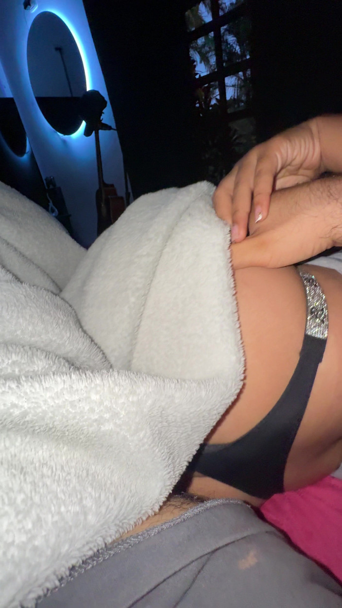 EMY_AND_JONH: Un Rapidin Mañanero No Tiene Que Arruinar La Amistad