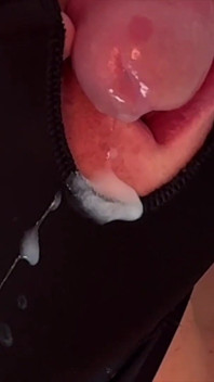 Bi Guy Tries Edging - but Explodes at the Gloryhole