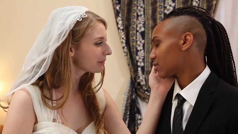 Lesbian Illusion: Kontras tinggi Lily Cade (filem penuh)