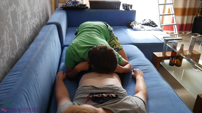 Ethan Alex: Twink-bursch gibt mir süßen blowjob