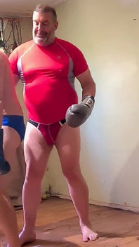 Silver Daddy Boxer VS Jobber