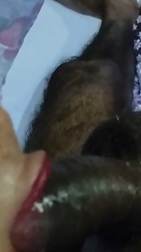 Deshi Bhabhi сосет, прелюдия траха ее отчим, горячие соски, крошечные соски, вылизали горячие сиськи
