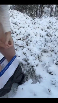 3winter telah tiba, tapi masturbasi di udara segar selalu bagus