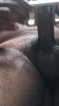 젖탱이를 빠는 게이 소년