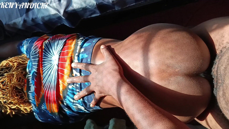 Kenyan Dick: Africanos casais caseiros hardcore pornô