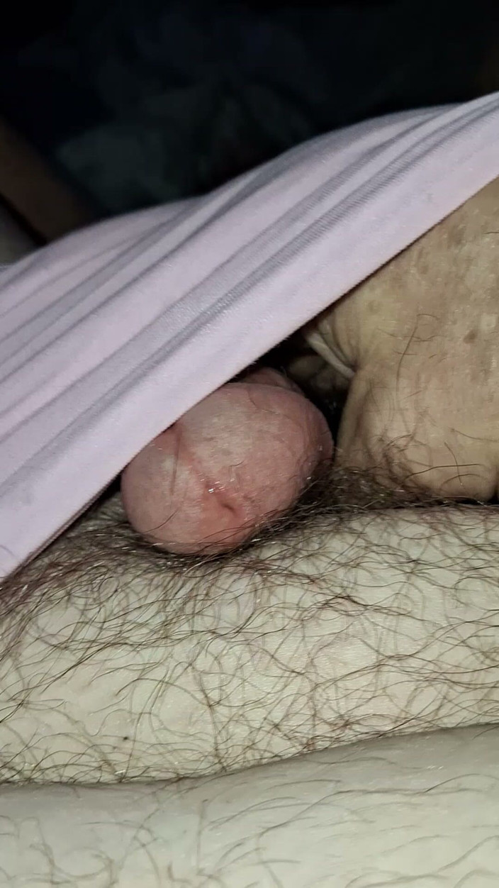Pantygee: Pissen, viel im Warm