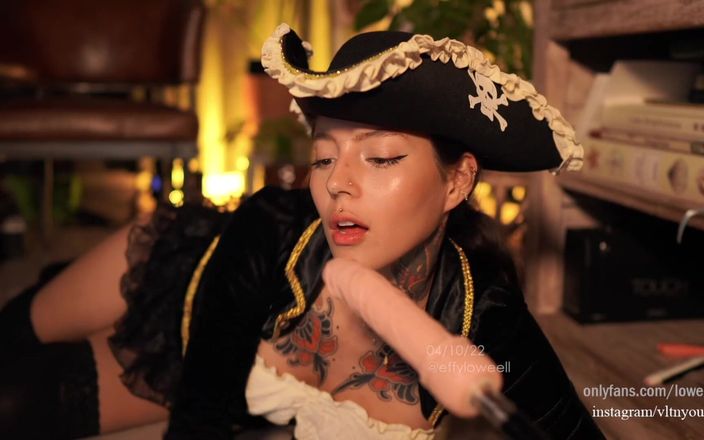 Effy Loweell studio: Sexy Pirate Effy Knows How to Please a Thick Hard...