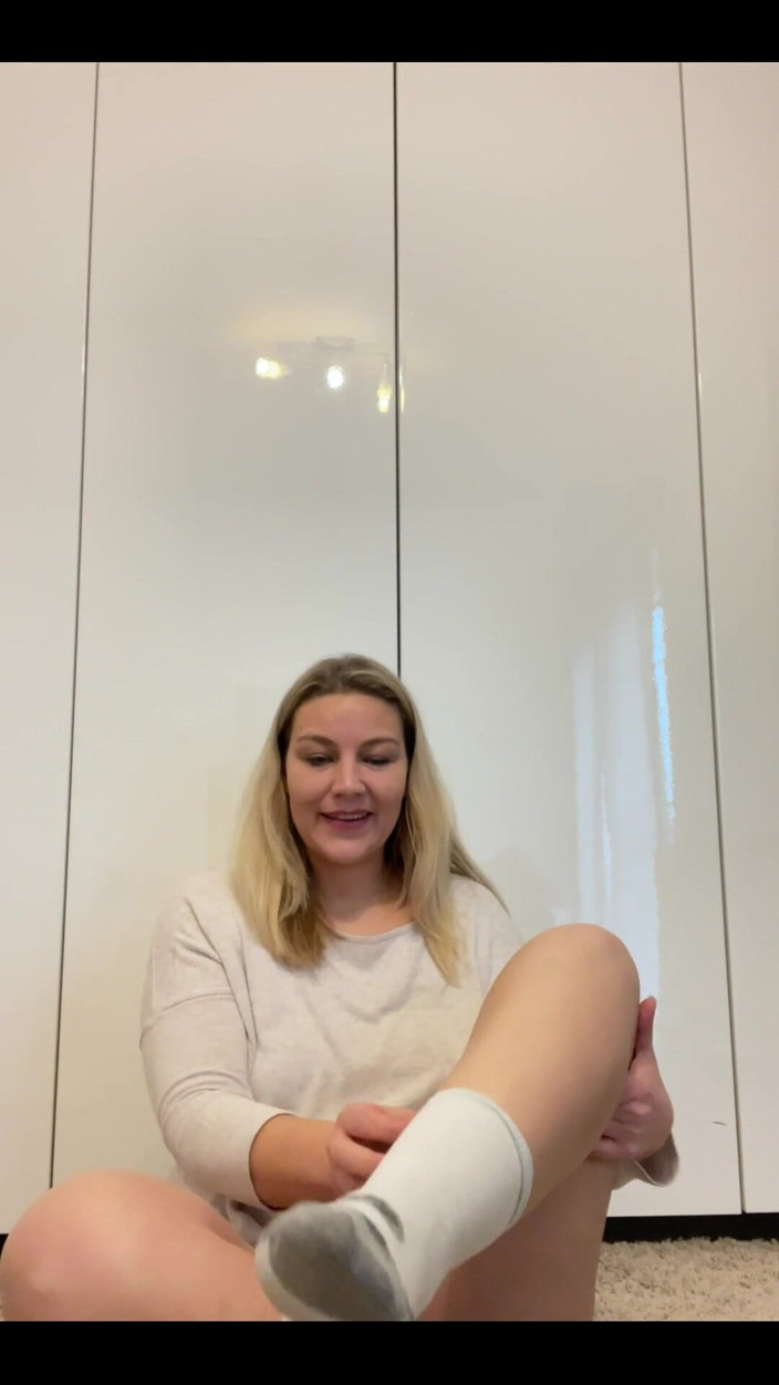 Daddys Luder: Czy lubisz lizanie stóp