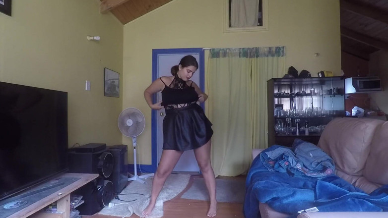 Jordyn: Strip provocação