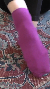 Zuerst Werden Socken Abgesaugt, Dann Geschrubbt Und Dann Mit Sperma Bedeckt, POV, JOI