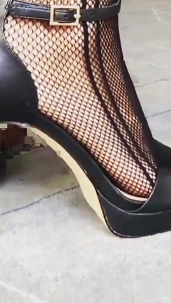 High Heels Black Dreams thumbnail