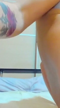 Myla_angel coño y culo dedeándose, tetas rebotando!