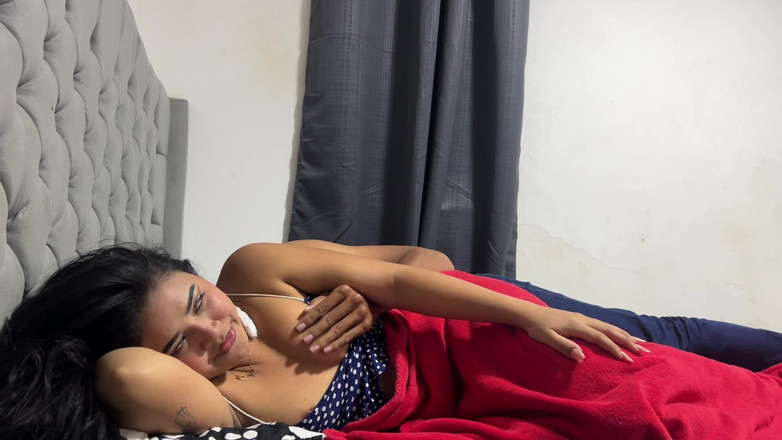 Yohamedi: Here's What Happens When You Share a Bed with Your...