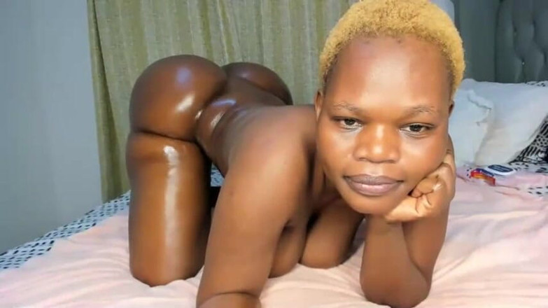 Big black clapping booties: Trek je af aan mijn Behemoth-kont met een luier, aflevering 1065