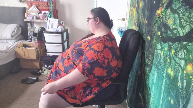 SSBBWLadyBrads: SSBBW bohyně Grwm část 2 sexy tělo