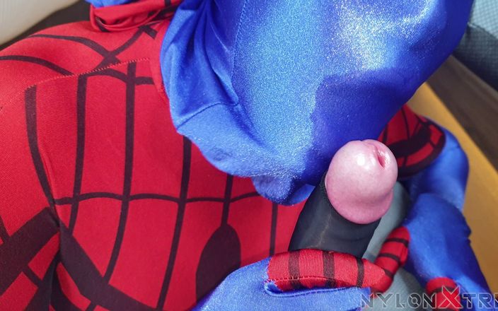 Nylon Xtreme: POV Nora Fox Nylon Blue Spidergirl Kurva