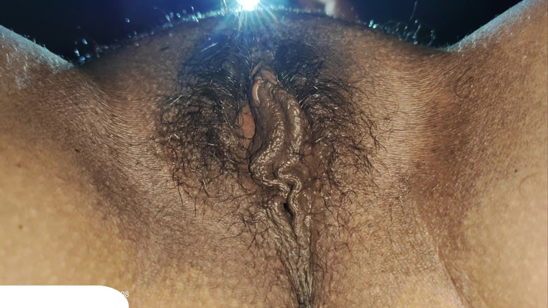 Pavi sun: देसी चूत चाटना