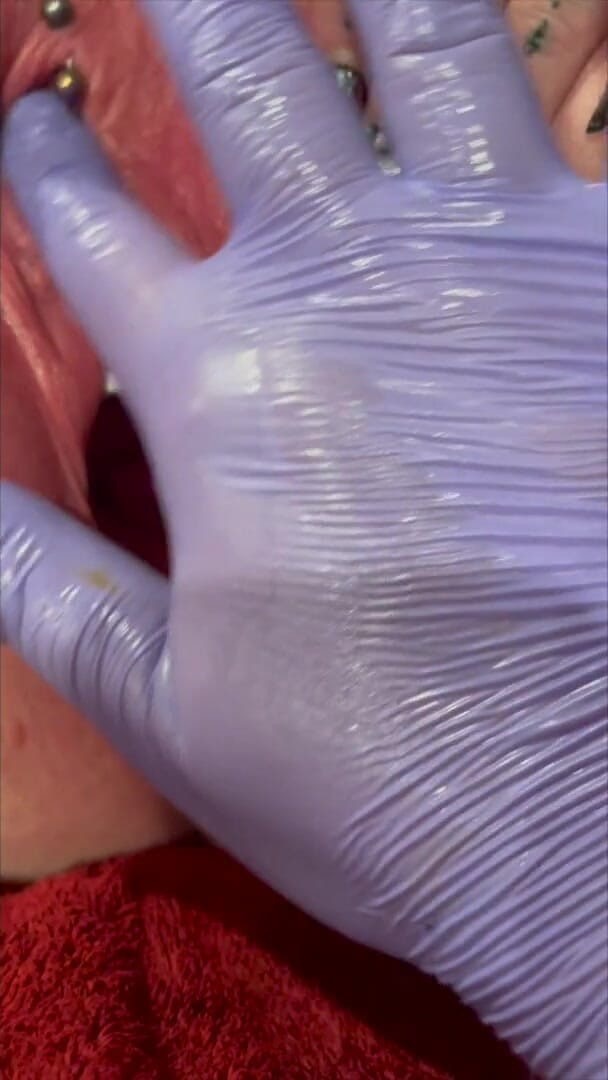 Sashley: Cunt Fisted Hard Then Held Open