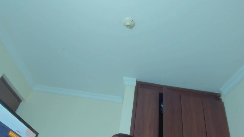 Latin webcam: A Latina with Big Tits Wants to Be Fucked and...
