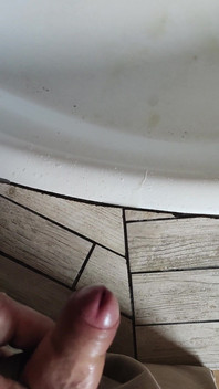 Pissing day