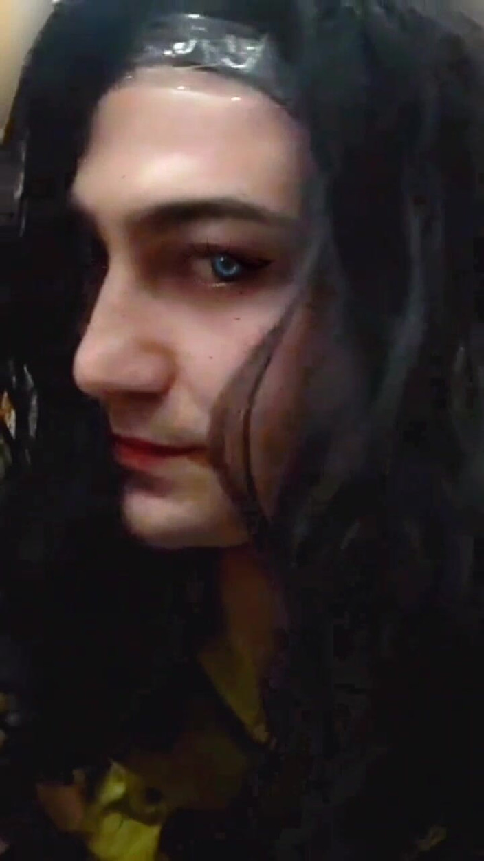 Kitty_Cross: Ragazza carina ladyboy bollente modella effeminato sexy travestito culo grosso...