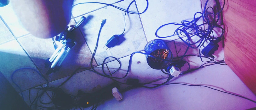 Stink HairyMale: Îmbrăcarea cizmelor - POV