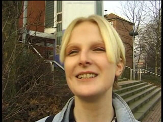 Lucky Cooch: Amateur girl asked will she preform