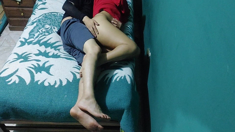 Josyandhot: Sharing Bed with Sexy Bhabhi Indian