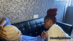 Moonlight blues: Une étudiante perverse a abandonné son école pour une grosse bite perverse...