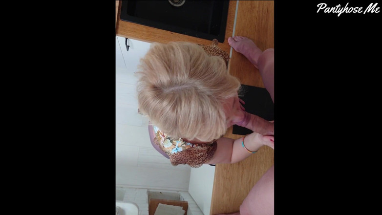 Pantyhose me porn videos: Horny Mature Slut Dianasucking My Cock Wearing Pantyhose in Kitchen