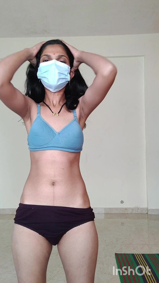 Desishycouple: 핑거링하는 외로운 소녀 Shivani. 1부