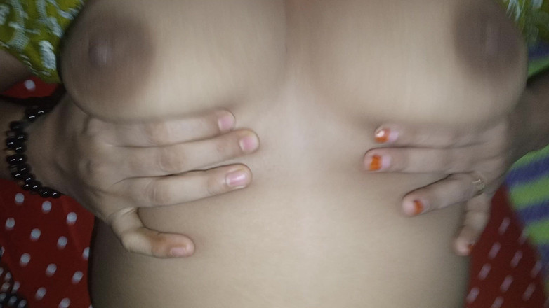 Nadiyabd: Ho scopato la mia sorellastra nadia come volevo di notte...