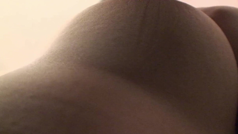 JAPAN IN LOVE: Asian milFs scena 1 una milf giapponese tettona ama farsi scopare...