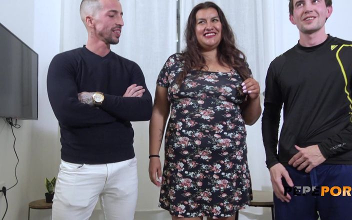 PepePorn: Double dose de bite : Karla Duran vit le plaisir qu’elle...