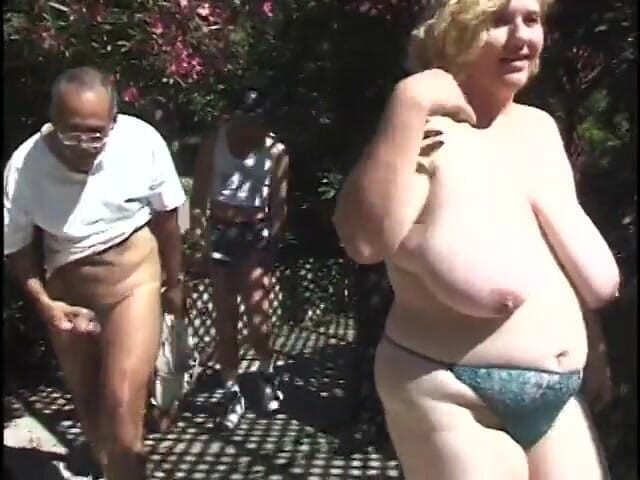 Meet my Pussy: Bbw Mature Gets Dp in Her Living Room