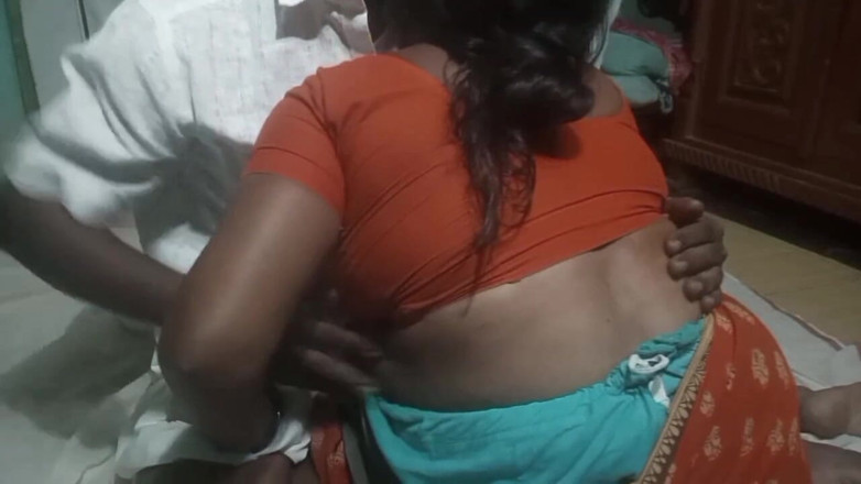 Desi Sathiya: India desi tamil caliente cuerpo pueblo bhabhi follada Duro