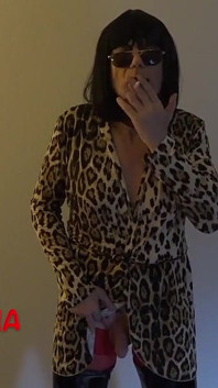 Smoking Dancing