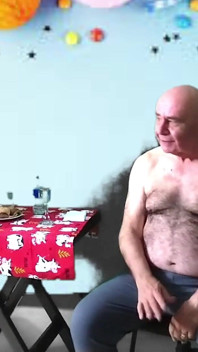 아다만데브와 루포의 섹스 파티 초대