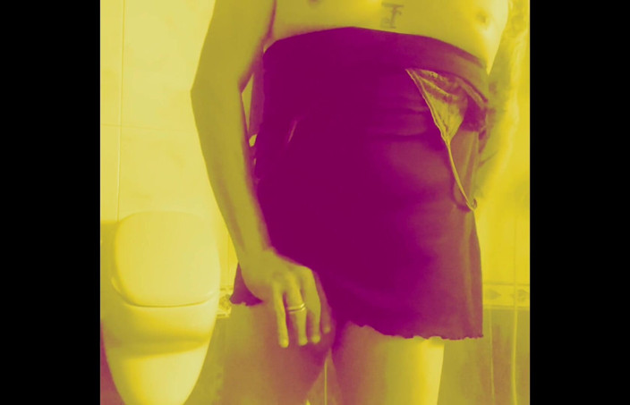 Ladyluve: Me Excité Mucho En El Wc