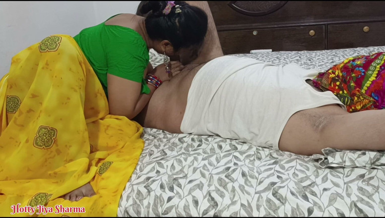 Hotty Jiya Sharmaa: Chachi bhatija xxx- indu chachi mergokin bhatijanya lagi asik masturbasi...