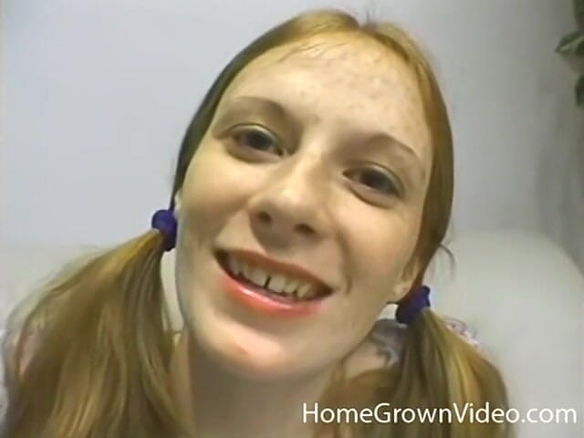 Homegrown Oral: bamushkil kaanooni laal baalon vaali Alison ko do pheshiyal milte...