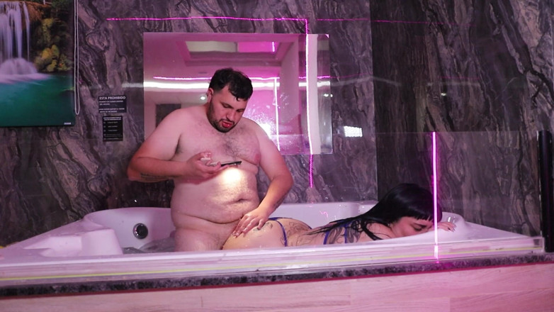 Mamiimaldii: Anální sex ve vířivce s argentinskou dívkou, která chtěla zlomit...