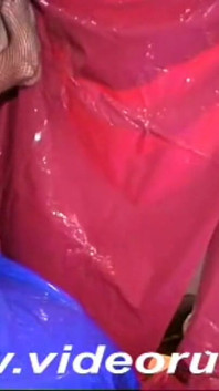 Vintage rojo látex lencería gloryhole acción p2