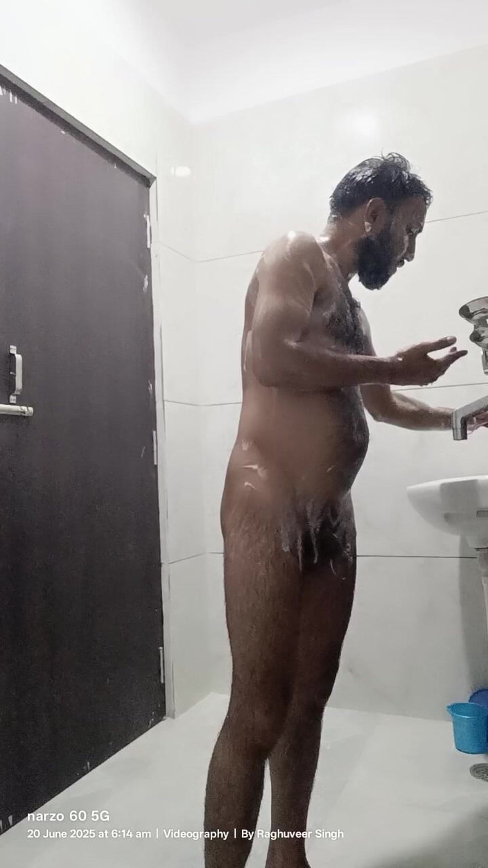 Rajasthani-old-lover: Pria india lagi asik mandi