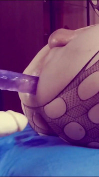 Sissy-training 15-zoll-dildo-herausforderung