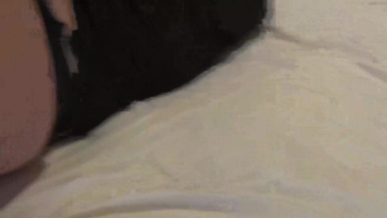 Uk Joolz: Milfs walk into the wrong hotel room after a night...