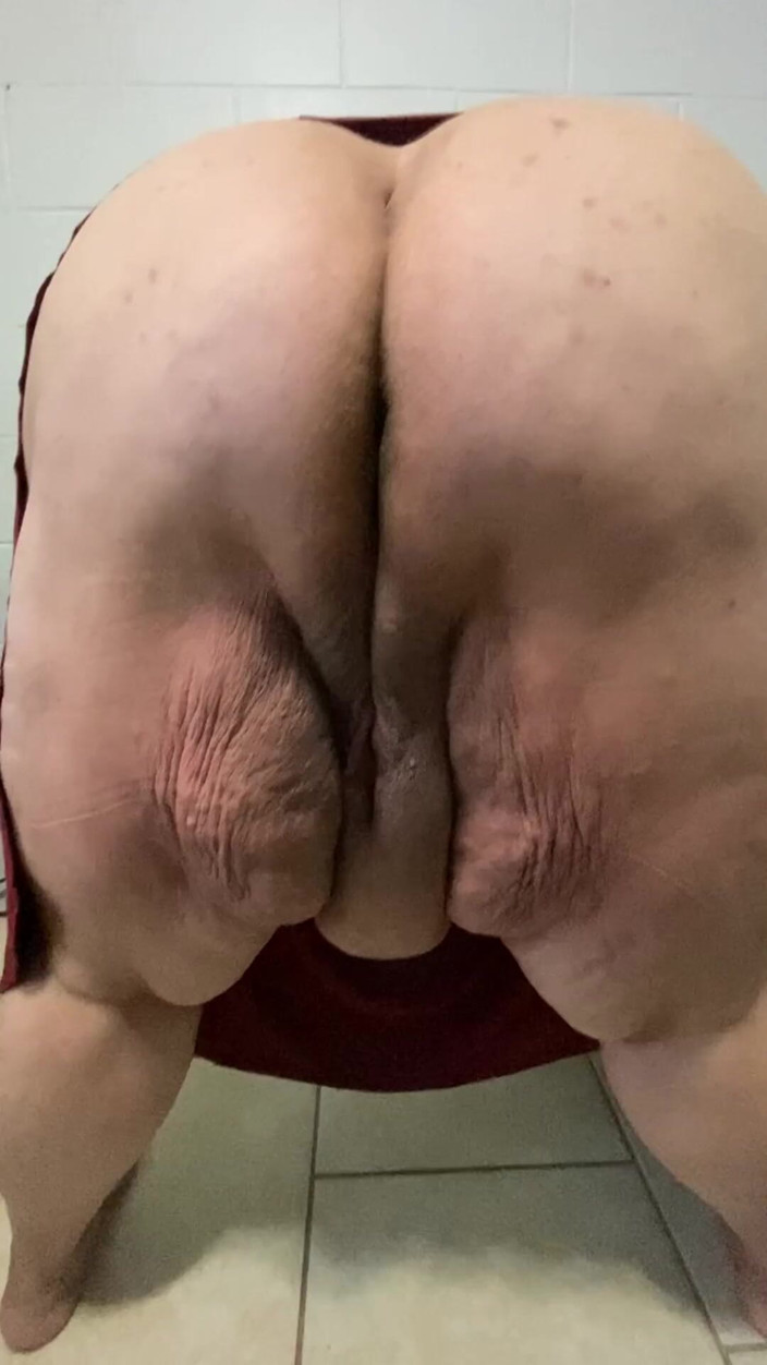 CherryRed: Roztahování kundičky část 3