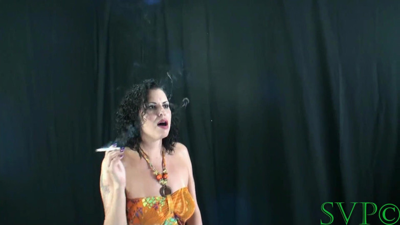 Big tit MILF'S GILF'S and girls: Sexy madura milf es follada por hijastro