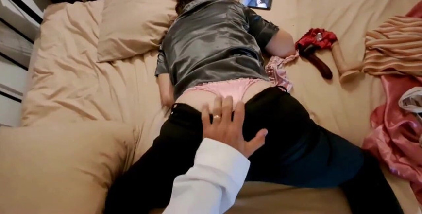 Sexy O2: 1318 - Fucking White MILF, Black Leather Pants, Pink Satin Panties,...
