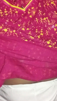 Kadak Stepaunty Ke Sath Masti